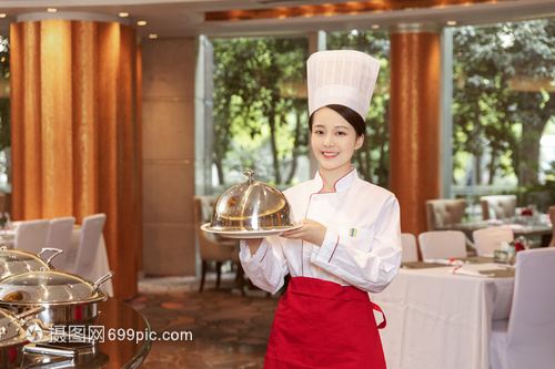 餐飲服務的匠心與溫度 從廚師到餐桌